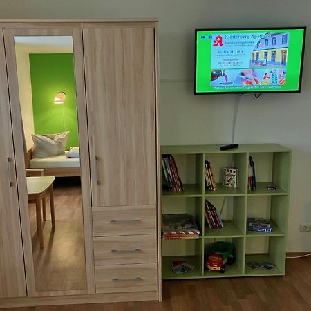Ferienwohnung Morgensonne Am Kurpark Bad Berka - Parkplatz - Spielplatz - Wlan - 2 Schlafzimmer المظهر الخارجي الصورة
